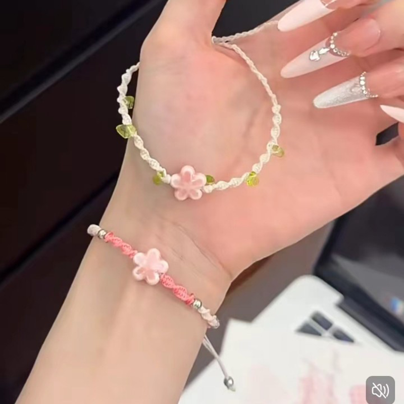 Bracciale fiore fortunato con  - Ceramic Link Bracelet recensione e prezzo